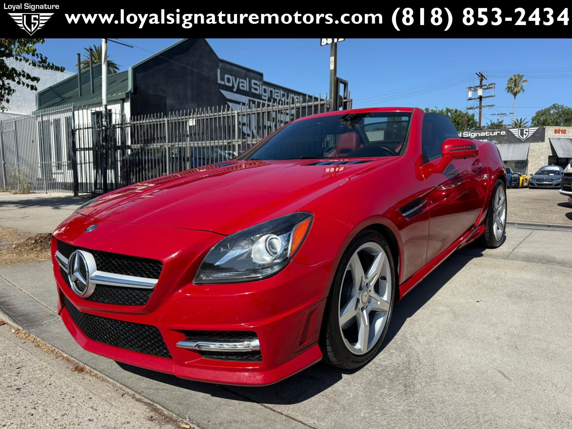 Used 2016 Mercedes-Benz SLK 300 image 3