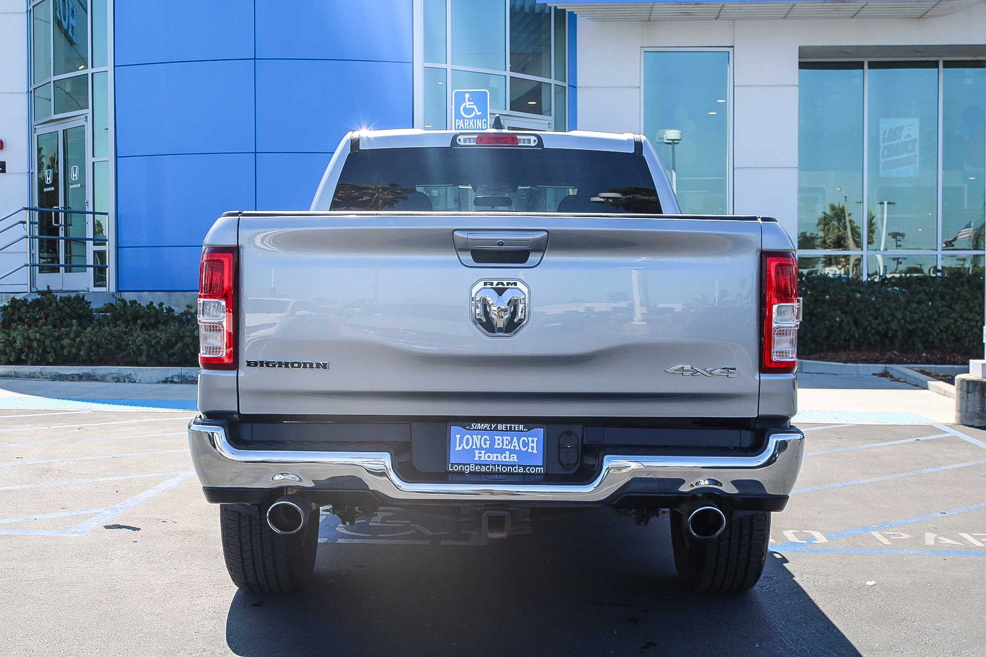 Used 2022 RAM 1500 Big Horn AWD/4WD image 8