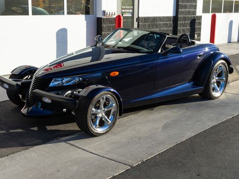 Used 2001 Chrysler Prowler image 38