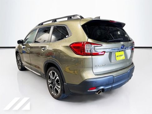 Used 2023 Subaru Ascent Touring AWD/4WD image 7