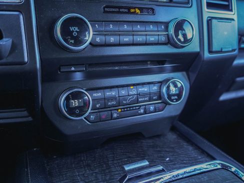 Used 2018 Ford Expedition Limited w/ Equipment Group 302A image 14