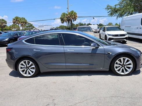 Used 2020 Tesla Model 3 Long Range AWD/4WD image 11