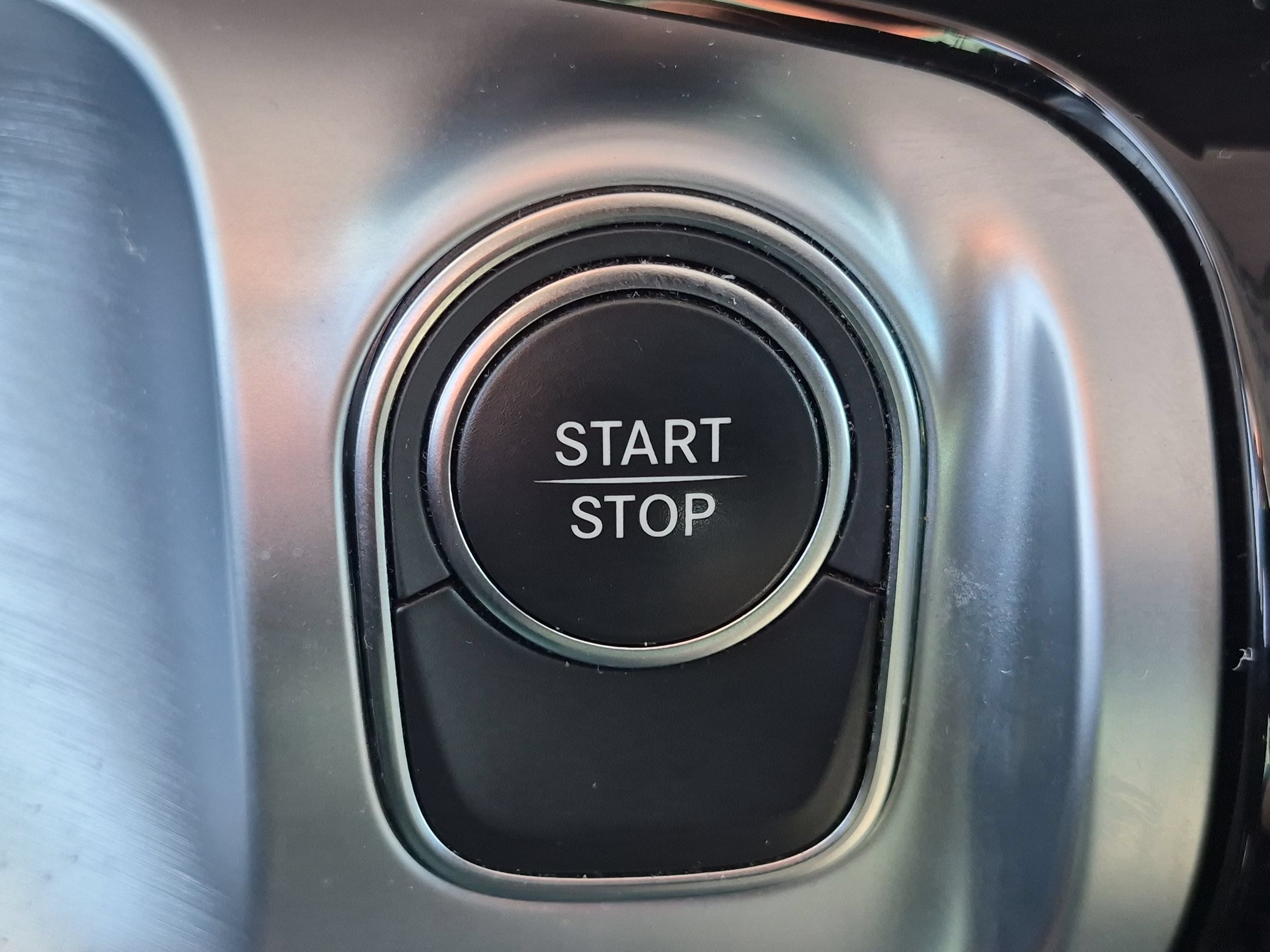 Used 2022 Mercedes-Benz EQB 350 4MATIC image 27