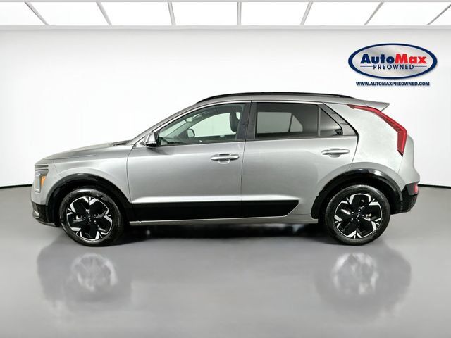 Used 2023 Kia Niro Wave w/ Wave Preserve Package FWD image 6