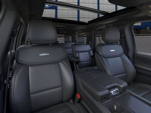 New 2026 Ford Expedition Platinum w/ Stealth Appearance Package image 31