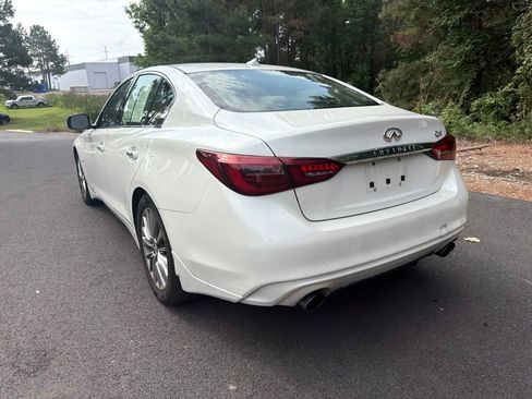 Used 2018 INFINITI Q50 Luxe w/ Essential Package (3.0T Luxe) RWD image 8
