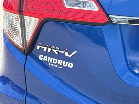 Used 2022 Honda HR-V EX image 8