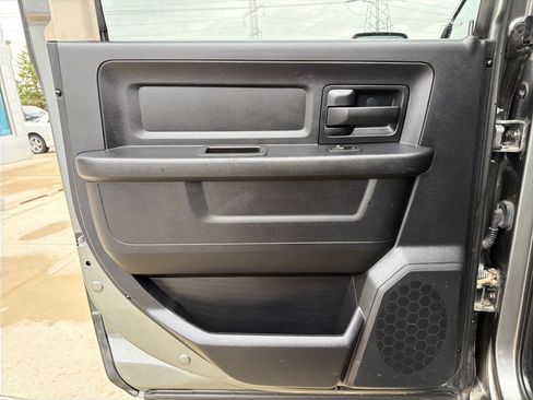 Used 2013 RAM 2500 Tradesman w/ Popular Equipment Group image 18