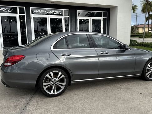 Used 2018 Mercedes-Benz C 300 C 300 w/ Premium Package image 5