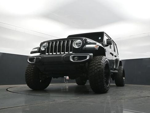 Used 2021 Jeep Wrangler Unlimited Sahara w/ Cold Weather Group AWD/4WD image 26