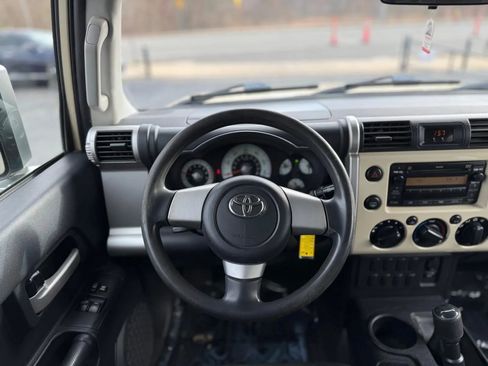 Used 2008 Toyota FJ Cruiser 4WD image 14