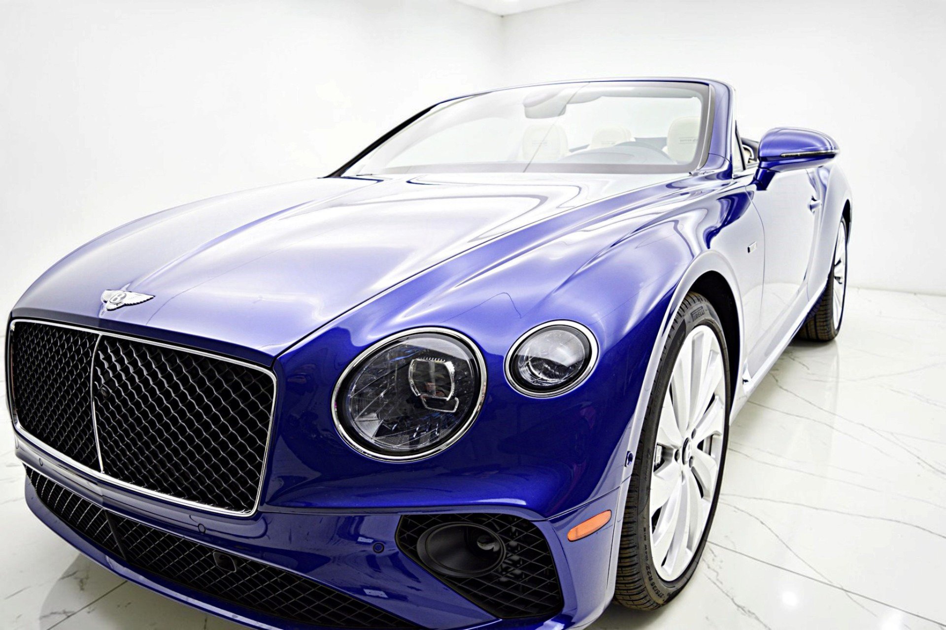Used 2024 Bentley Continental GT AWD/4WD image 18