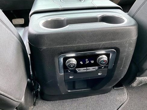 Used 2022 GMC Yukon XL AT4 w/ Max Trailering Package image 10