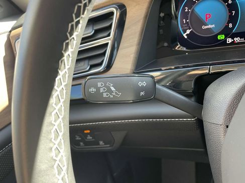 New 2026 Volkswagen Atlas SE FWD image 27