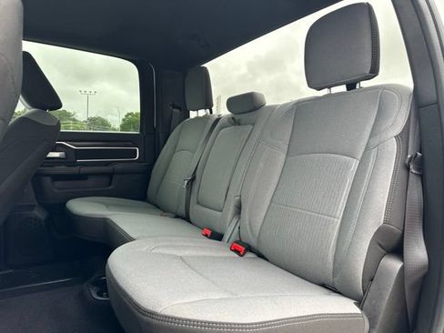Certified 2024 RAM 2500 Big Horn AWD/4WD image 29