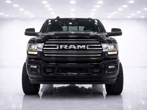 Used 2020 RAM 2500 Big Horn w/ Level 2 Equipment Group AWD/4WD image 8