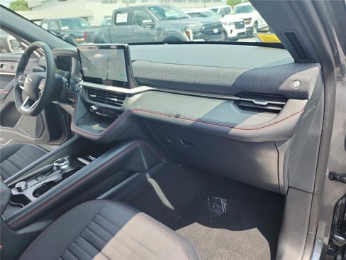 New 2025 Ford Explorer ST-Line w/ Premium Package image 28