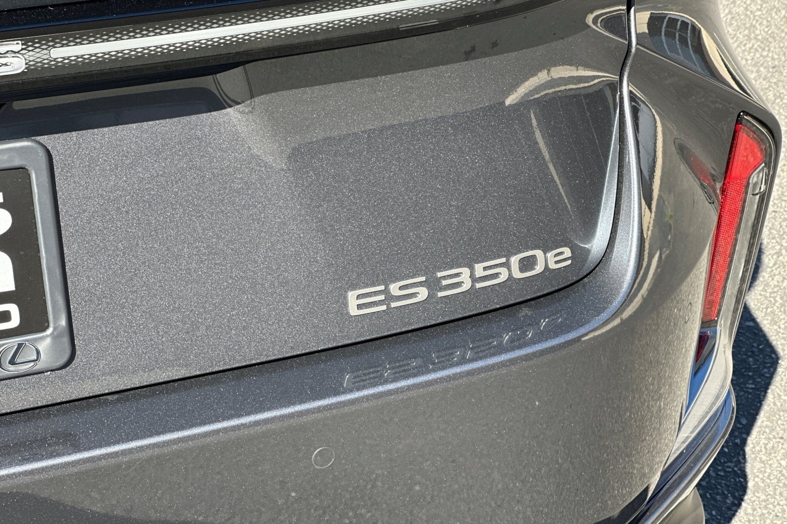 Used 2026 Lexus ES 350e w/ Convenience Package FWD image 27