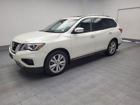 Used 2018 Nissan Pathfinder SL w/ SL Premium Package AWD/4WD image 2
