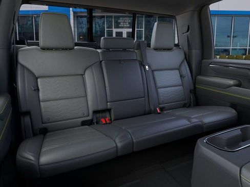 New 2026 Chevrolet Silverado 2500 ZR2 AWD/4WD image 17