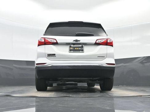 Used 2021 Chevrolet Equinox Premier FWD image 29