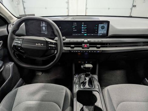 Used 2025 Kia K4 LXS image 15