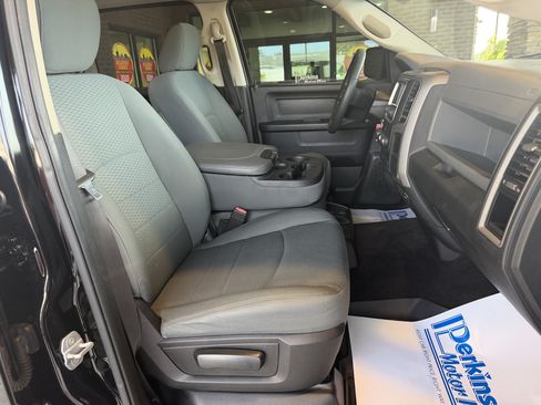 Used 2015 RAM 1500 Express AWD/4WD image 22