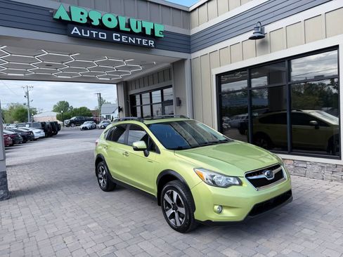 Used 2014 Subaru Crosstrek Touring w/ Popular Package #1 AWD/4WD image 1