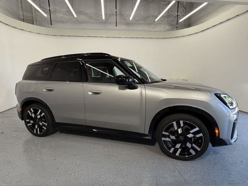 Certified 2026 MINI Cooper Countryman S w/ Comfort Package Max AWD/4WD image 9