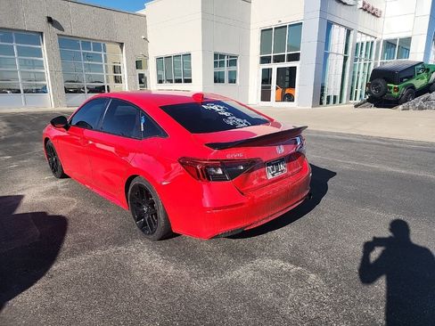 Used 2024 Honda Civic Sport image 4