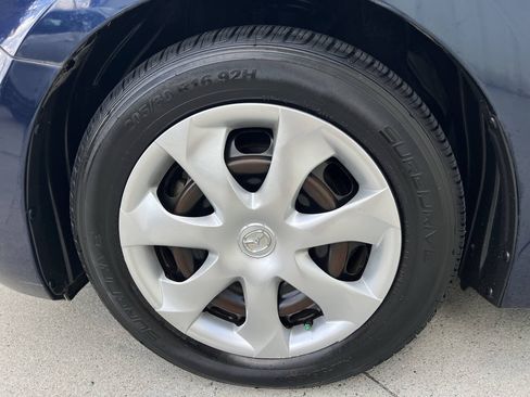 Used 2017 MAZDA MAZDA3 Sport FWD image 26