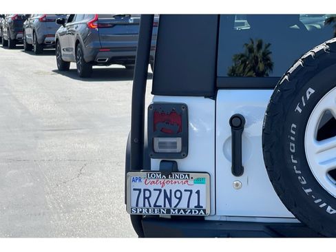 Used 2016 Jeep Wrangler Unlimited Sport AWD/4WD image 15