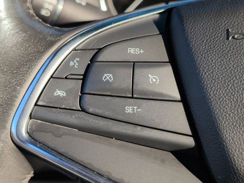 Used 2020 Cadillac XT5 Luxury image 23