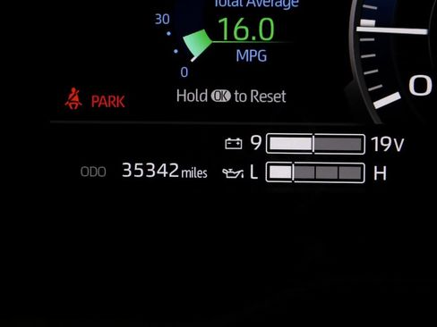 Used 2022 Toyota Tundra Capstone image 39