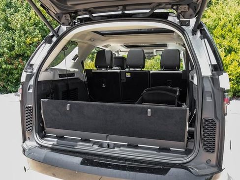 New 2026 Land Rover Discovery Dynamic SE AWD/4WD image 62