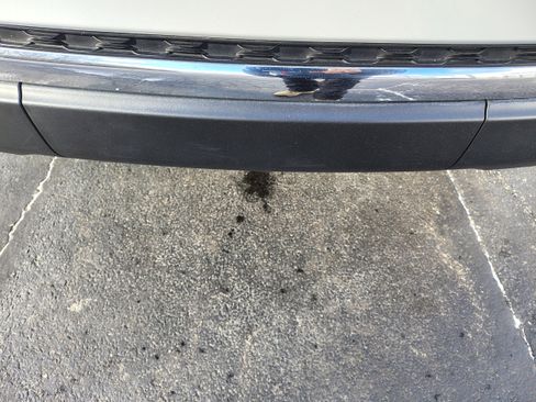 Certified 2024 Jeep Grand Cherokee Limited image 10