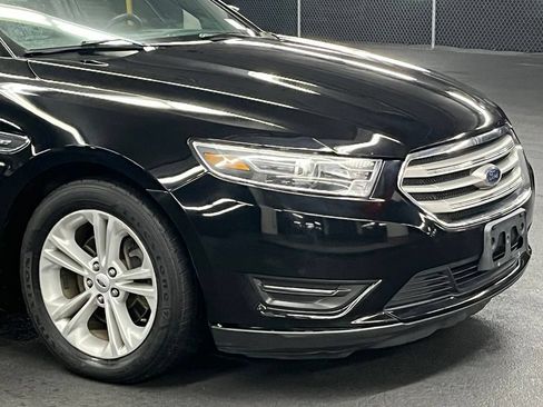 Used 2016 Ford Taurus SEL w/ Equipment Group 201A FWD image 38