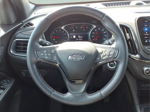 Used 2022 Chevrolet Equinox RS w/ RS Leather Package FWD image 5