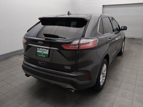 Used 2019 Ford Edge SEL w/ Equipment Group 201A FWD image 7