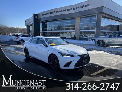 Certified 2025 Lexus ES 300h F Sport w/ Accessory Package (Z1)