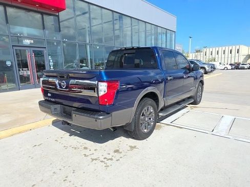 Used 2017 Nissan Titan Platinum Reserve image 4