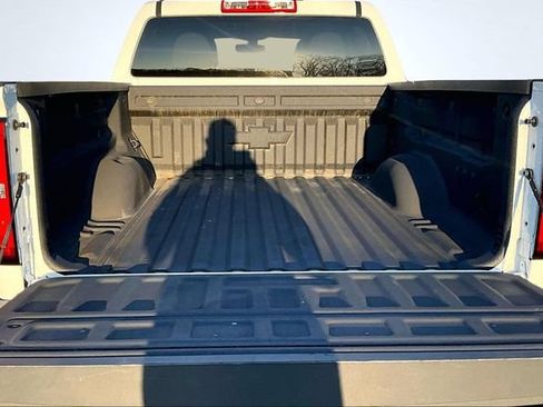 Used 2021 Chevrolet Colorado W/T w/ WT Convenience Package RWD image 7