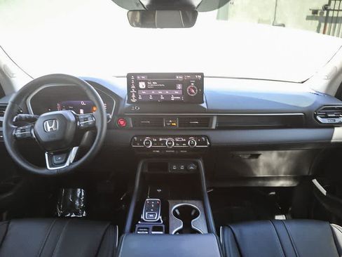Used 2026 Honda Pilot Elite image 4