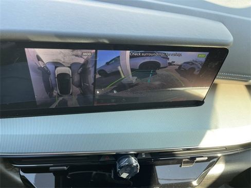 New 2025 Nissan Murano SL image 17