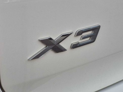Used 2022 BMW X3 xDrive30i w/ Convenience Package AWD/4WD image 13