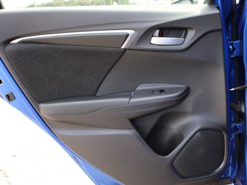 Used 2016 Honda Fit EX image 37
