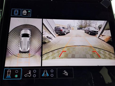 New 2026 GMC Acadia Denali image 14