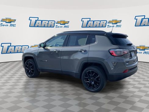 Used 2023 Jeep Compass Altitude w/ Sun and Sound Group image 6
