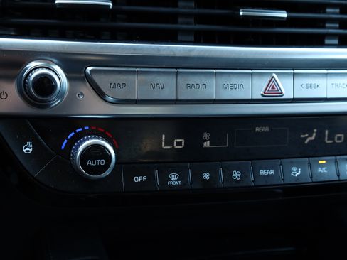 Used 2022 Kia Telluride EX w/ EX Premium Package image 21