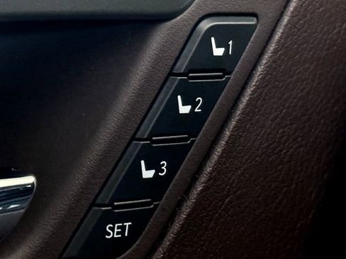 Used 2021 Lexus RX 450h AWD w/ Premium Package image 21